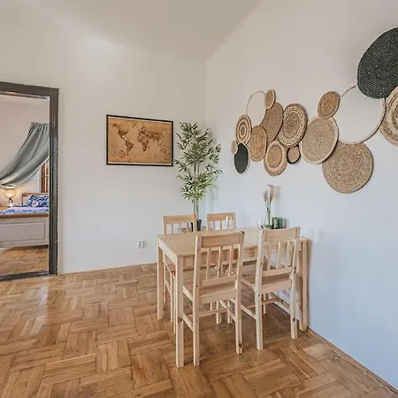 Carolina's Romantic * Χράντεκ Κράλοβε